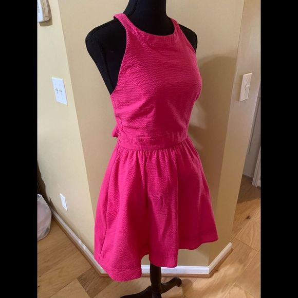 Lauren James raspberry coloured halter flared dress. Sash with bow tie. - Picture 2 of 14